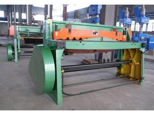 Mechanical Shearing Machine