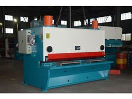 Hydraulic Guillotine Shearing Machine